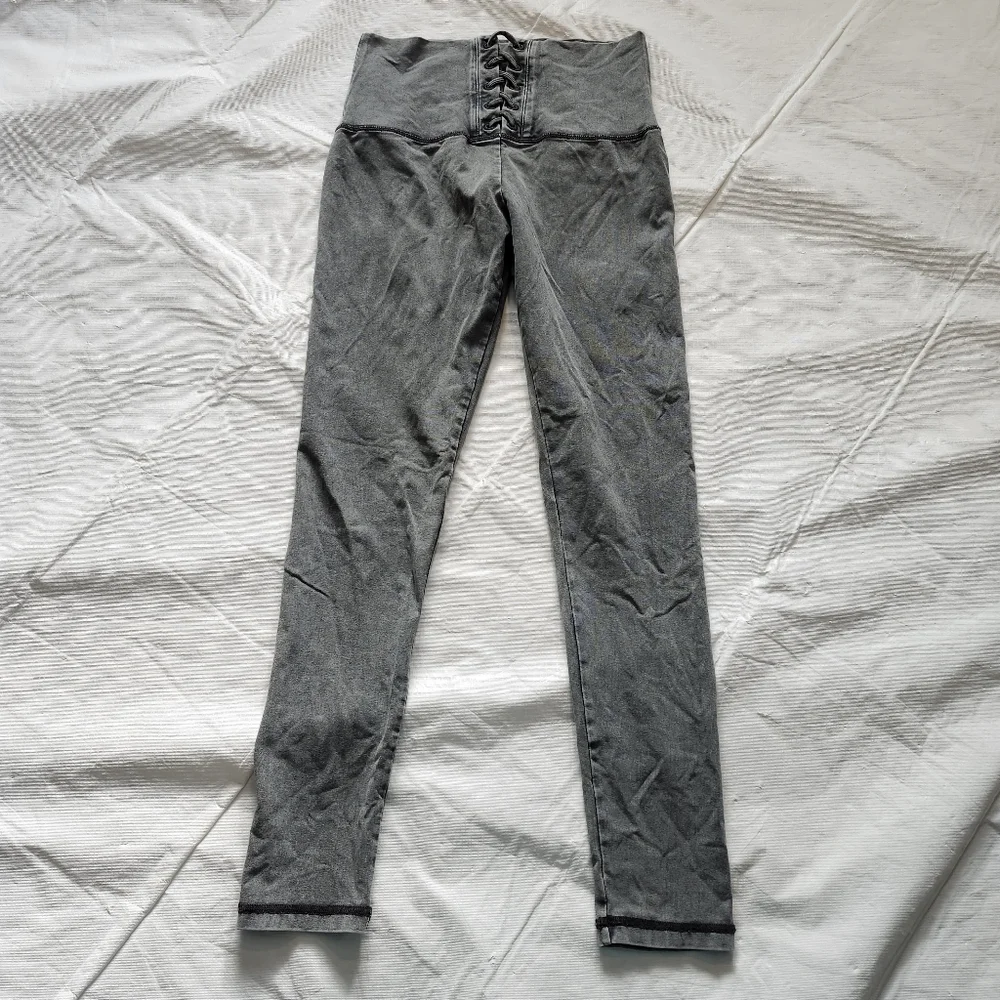 Aerie Size Medium High-Rise Lace-Up Gray Jeans